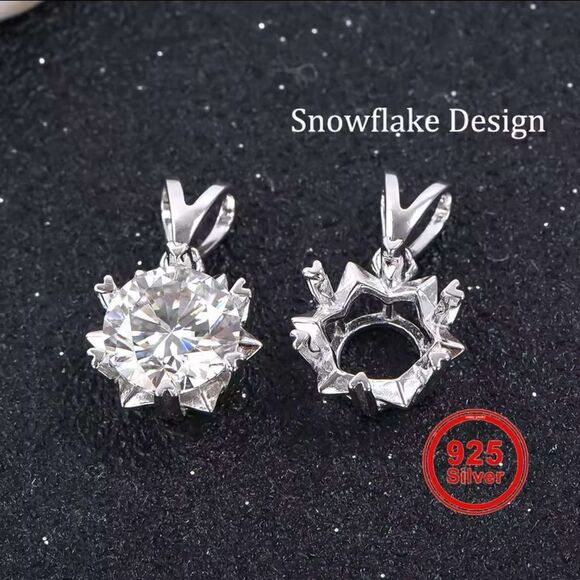 Jewelry - Moissanite Snowflake Design Pendant 1 Carat 925